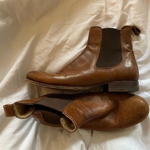 Frye Melissa Chelsea Boot